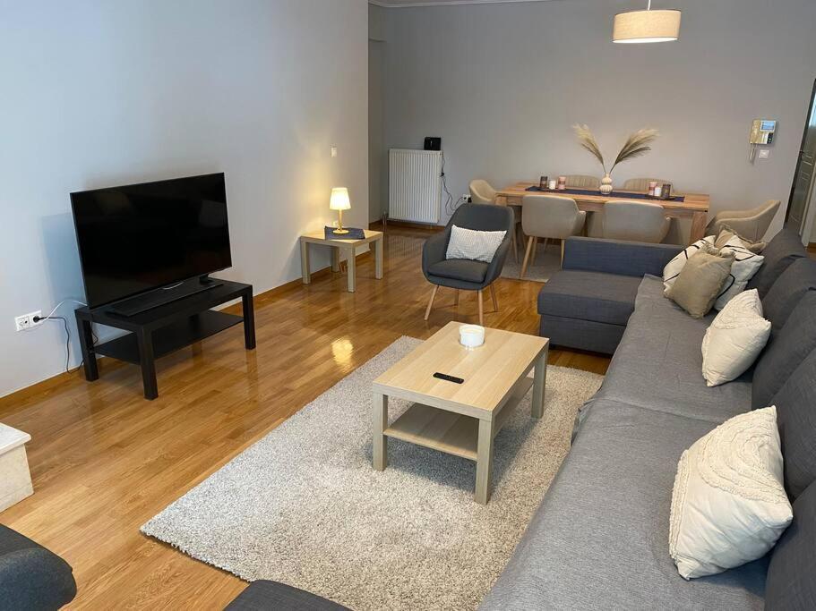 Classy 3Br With 2 Bathrooms Apartment In Marousi 雅典 外观 照片