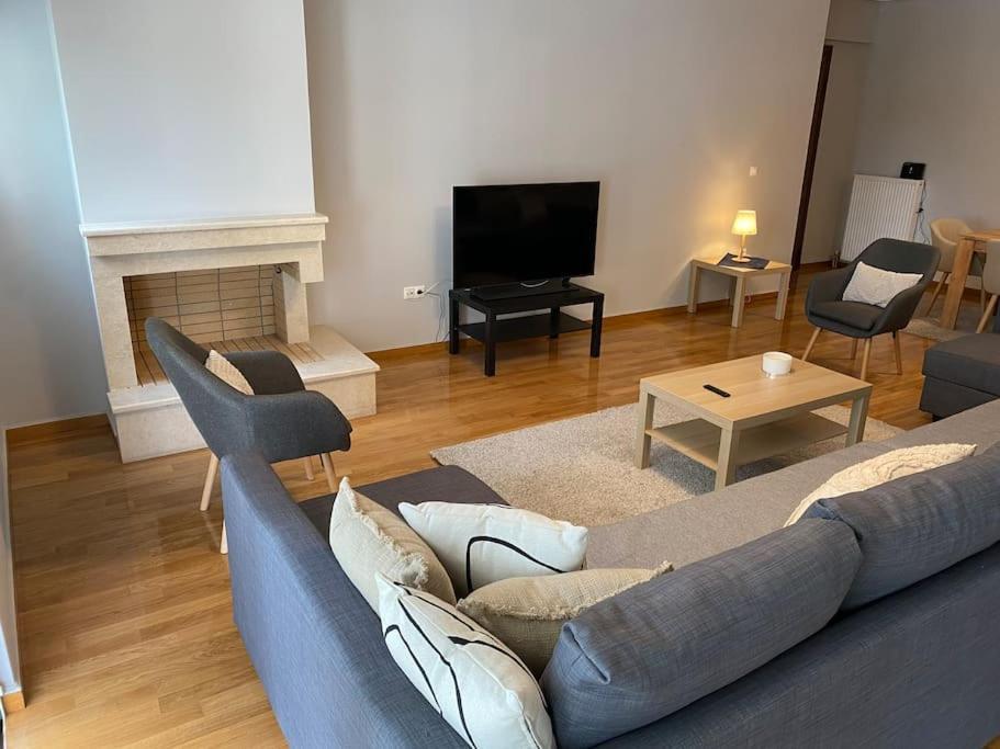 Classy 3Br With 2 Bathrooms Apartment In Marousi 雅典 外观 照片